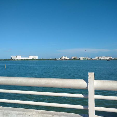 Apartamento Pok Tapok Cancún Esterno foto